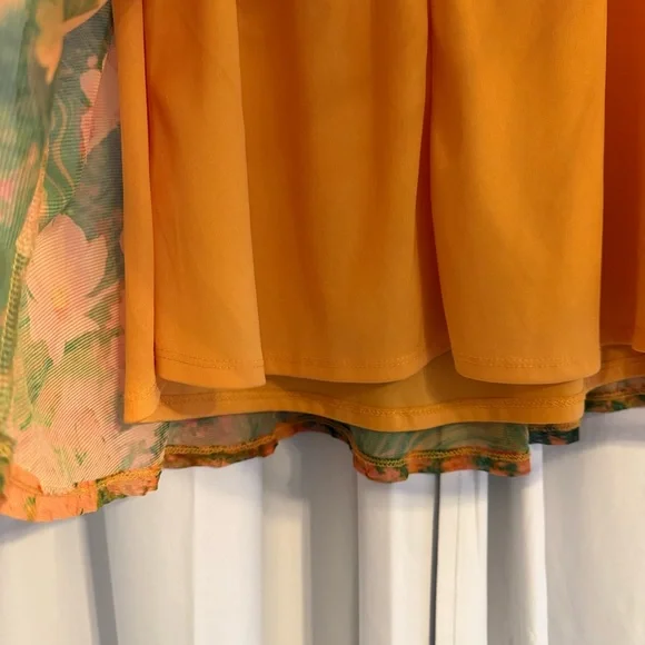 Urban Outfitters Audrey Mesh Floral Mini Dress Ruched Straps Size Large - Picture 8 of 10